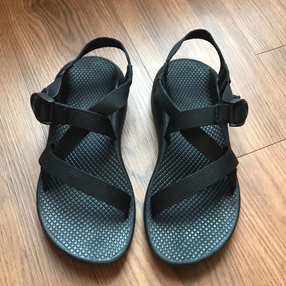 Black Chacos